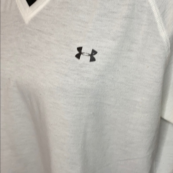 Under armour tee - Picture 3 of 6